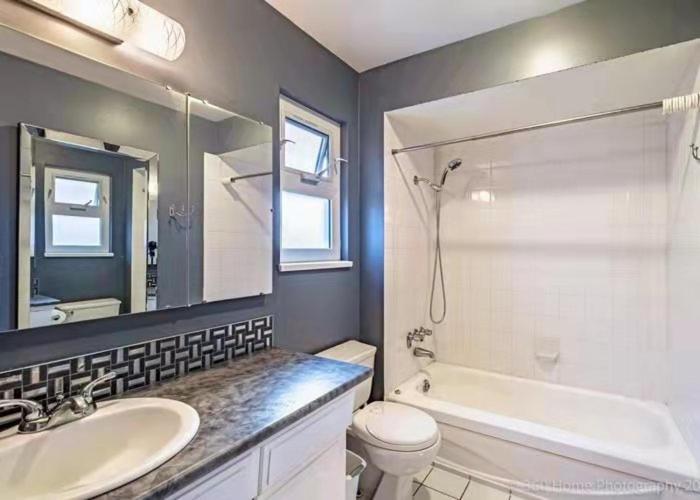 Private Room With Queen Bed In Richmond 202 מראה חיצוני תמונה